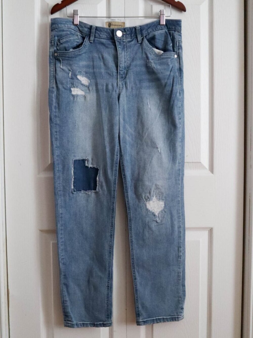 Democracy "Ab" Technology Girlfriend Jeans Sz 12 Distressed Denim Light Wash